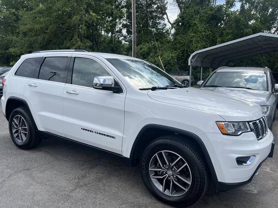JEEP GRAND CHEROKEE 2017 1C4RJFBG3HC875844 image